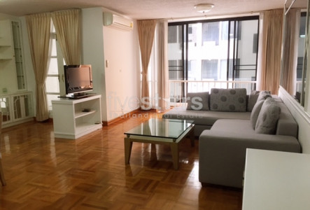 3 Bedrooms spacious for rent close to Chidlom BTS stations