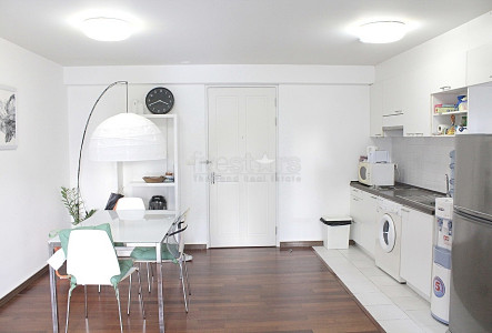 Stylish 1 bedroom apartment for rent in cozy area