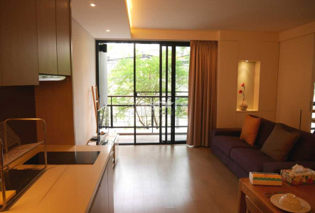 1-bedroom condo for sale close to Ekkamai BTS station  
